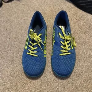 Men’s Umbro turf shoes
